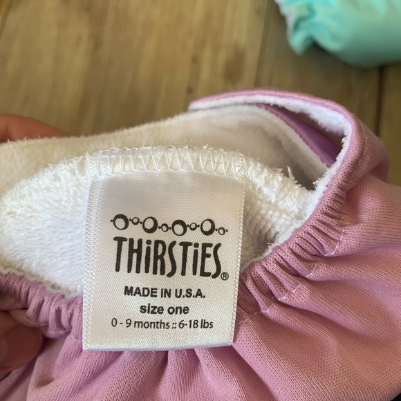 Various cloth diapers. - Picture 11 of 14